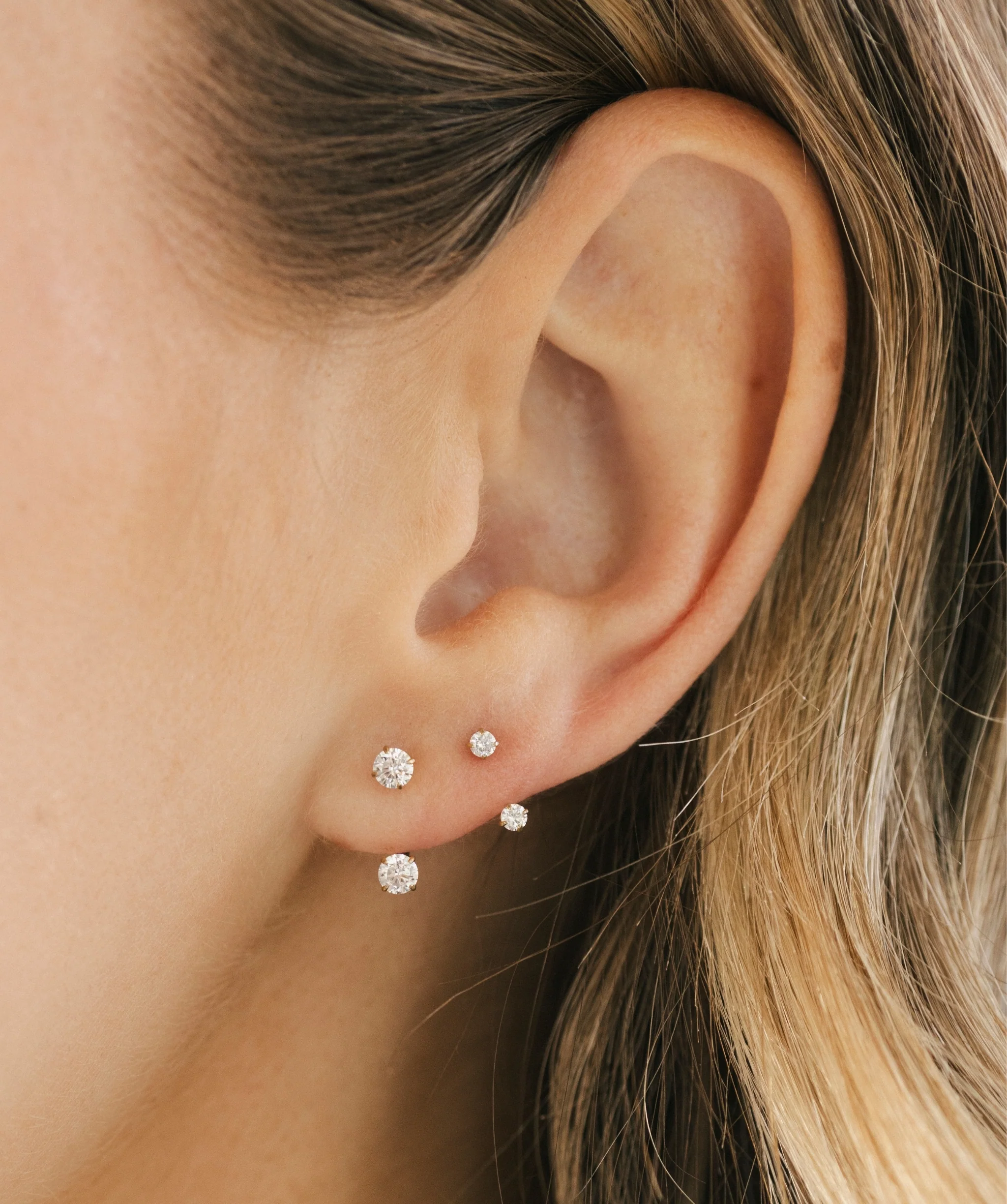 Bold Arc Hoop Earrings - Image 3