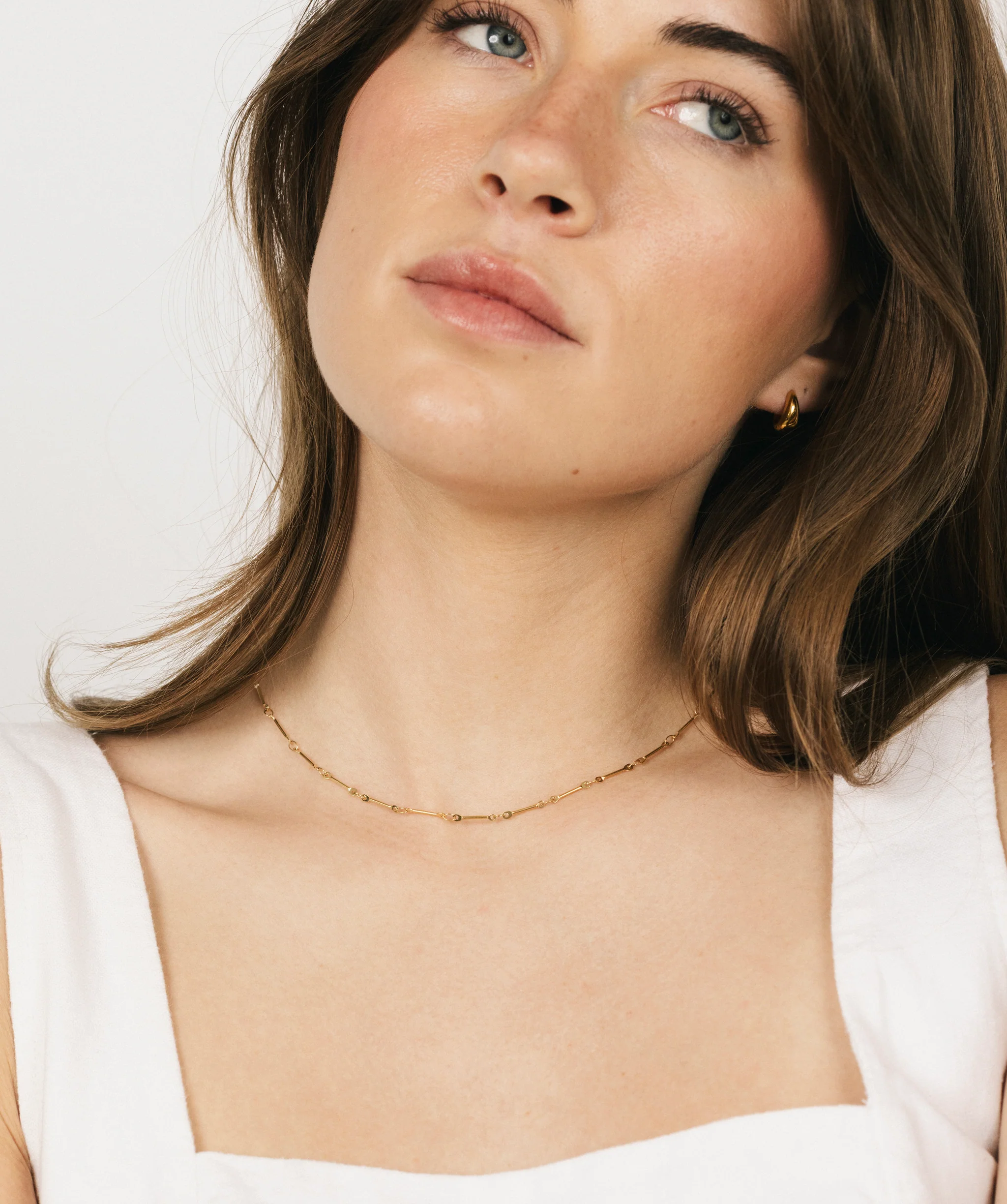 Gold Bar Necklace - Image 3