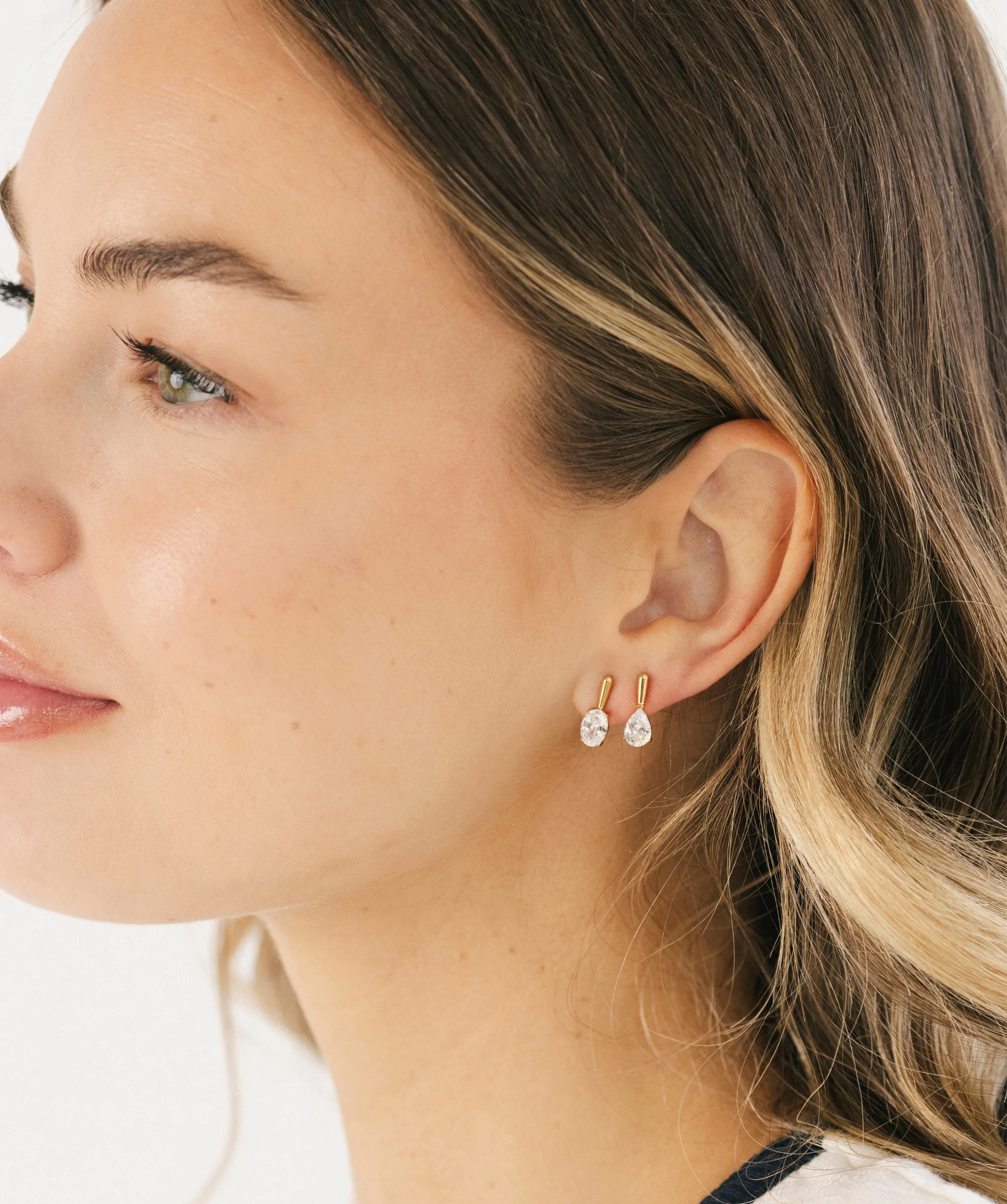 Signature Oval Drop Earrings - Image 5