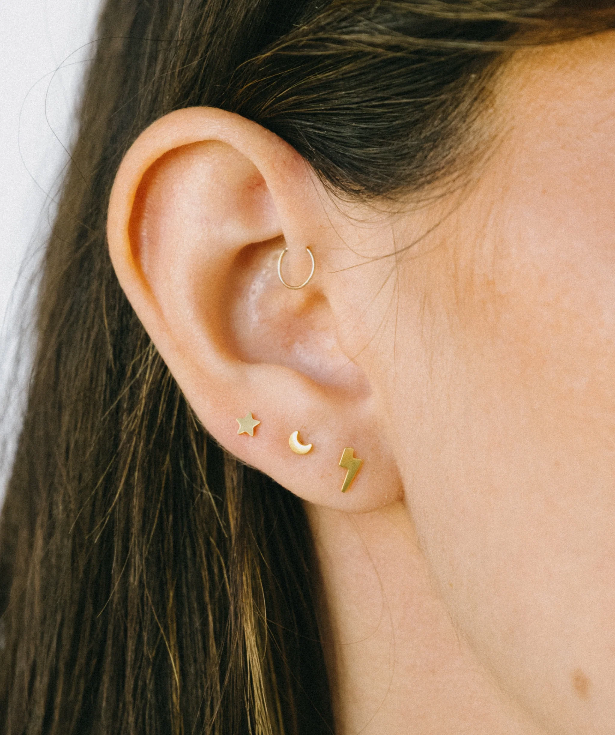 Moon Flat Back Stud - Image 3